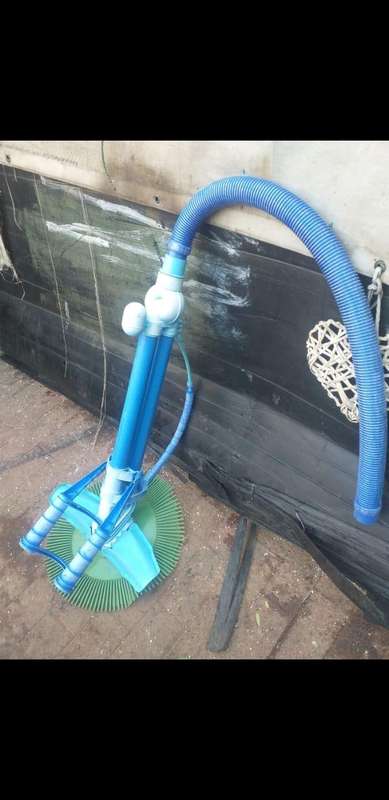 original pool cleaner kreepy crawly