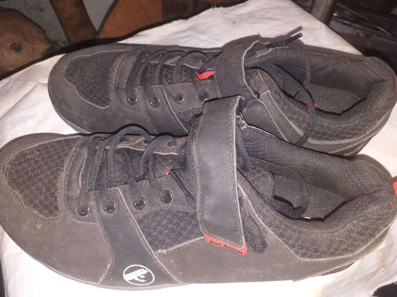 Cycling shoes