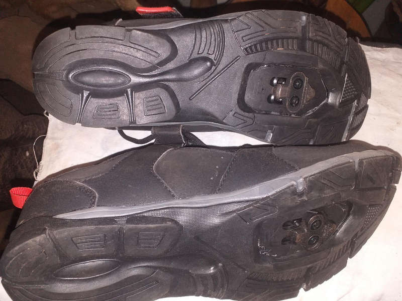 Cycling shoes