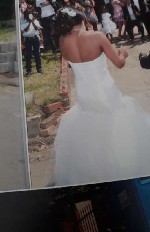 Ivory Wedding Dress