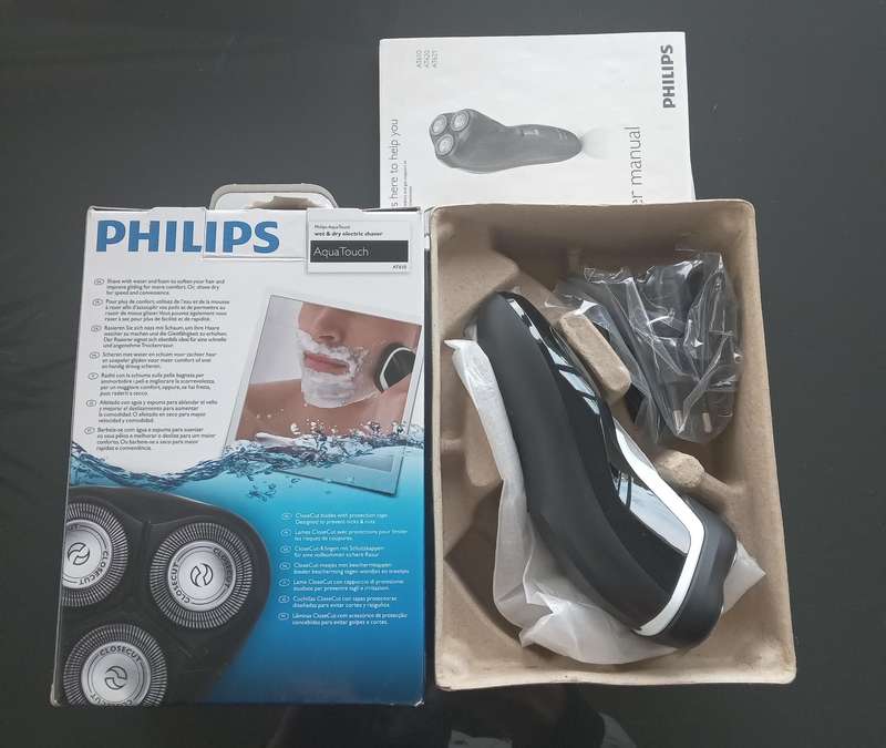 Philips AT610 wet & dry electric Shaver