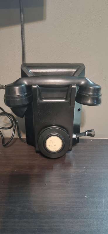 Rare 1940's Antique Siemens hand-crank ship wall telephone