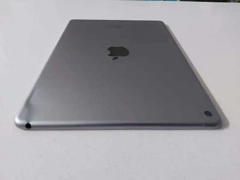 Apple iPad Air 2 Model A1566