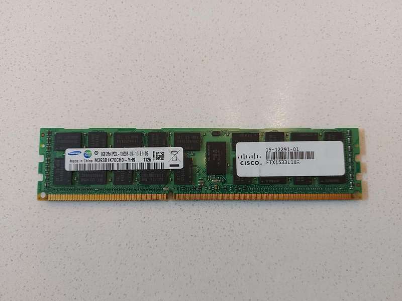 Samsung 8GB 2Rx4 PC3L - 10600R Server Ram