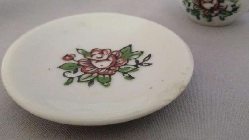 Dolls Vintage Tea Set  2 Teacups with Matching Plate (Floral Motif)