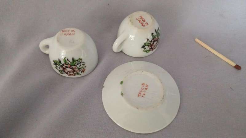 Dolls Vintage Tea Set  2 Teacups with Matching Plate (Floral Motif)