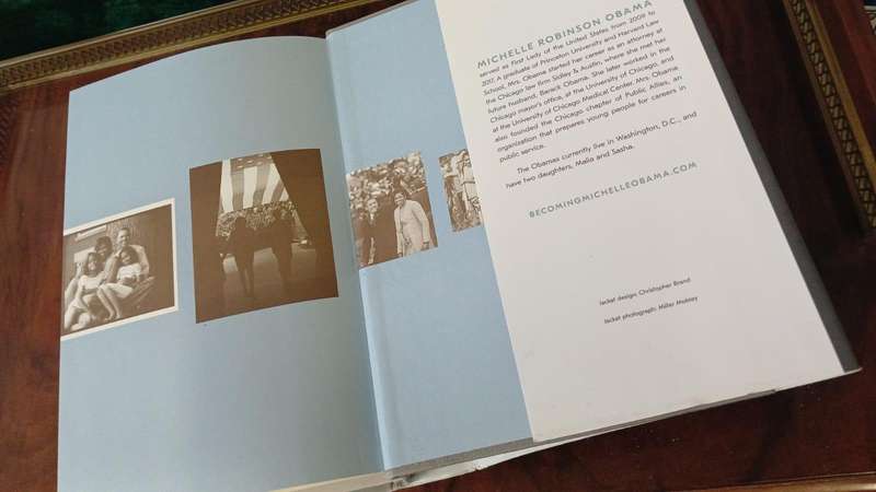 Becoming by Michelle Obama  Hardcover with Dust Jacket (Used, Good Condition)
