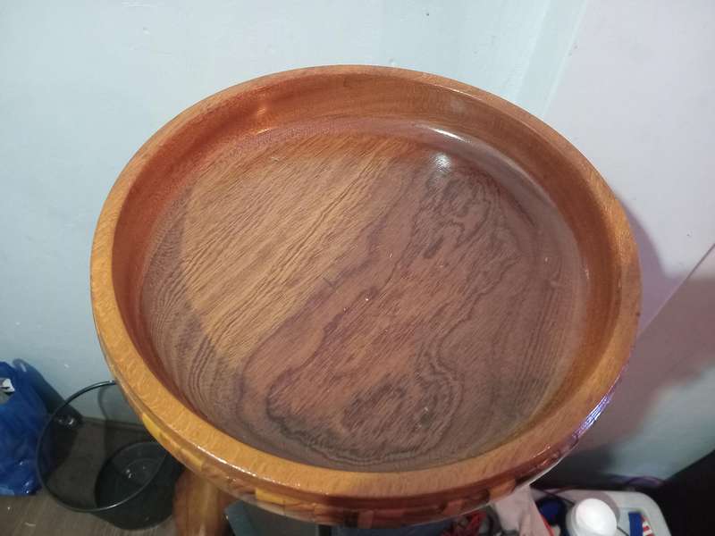 African Queen wooden dish
