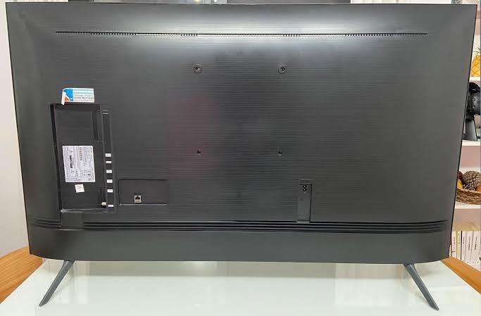 50" AU7000 UHD 4K Smart TV
