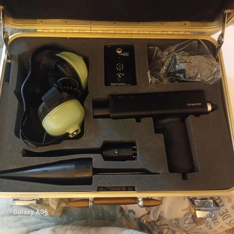 UE systems ultraprobe2000
