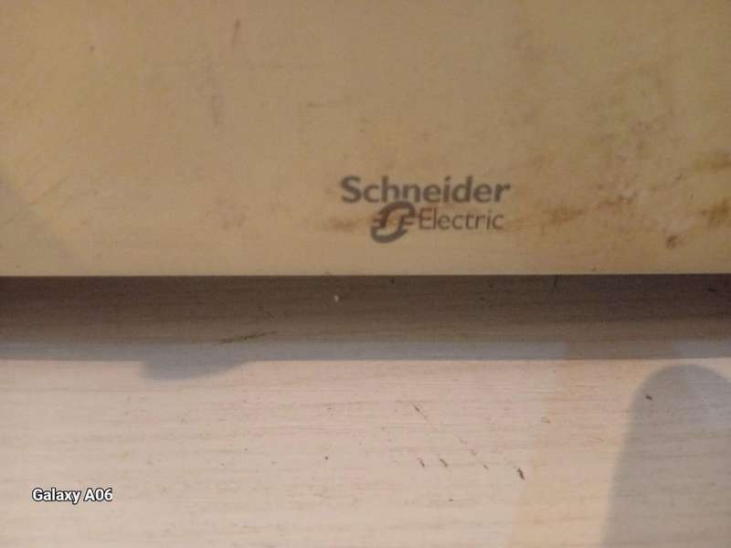 Schneider Electric Dwyer RMA-Series Flow Meter