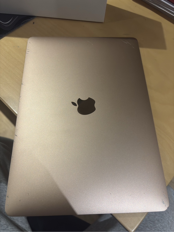 MacBook Air 13 (2018)  i5, 8GB RAM, 256GB SSD  Excellent Condition