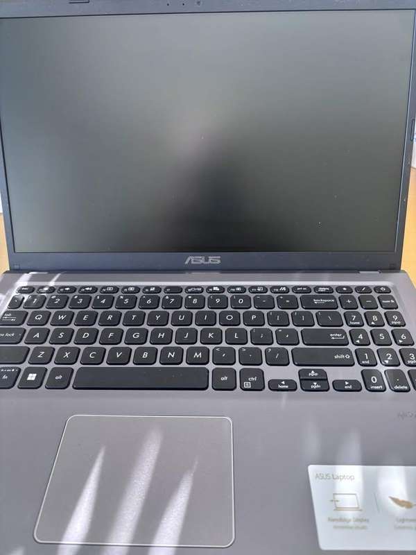 ASUS Laptop i3 with Lots of RAM