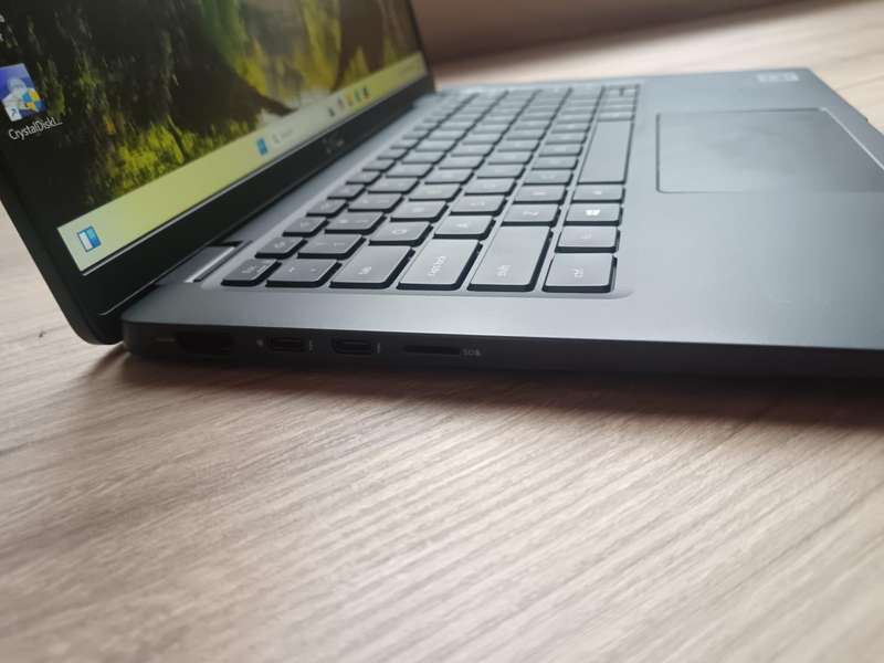 Dell Latitude 7410 i7 10th Gen Touchscreen + Free Laptop Bag