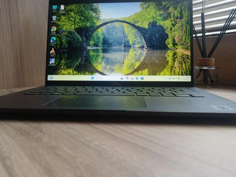Dell Latitude 7410 i7 10th Gen Touchscreen + Free Laptop Bag