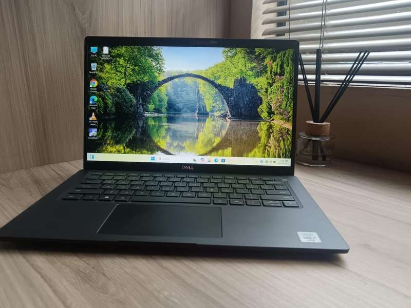 Dell Latitude 7410 i7 10th Gen Touchscreen + Free Laptop Bag
