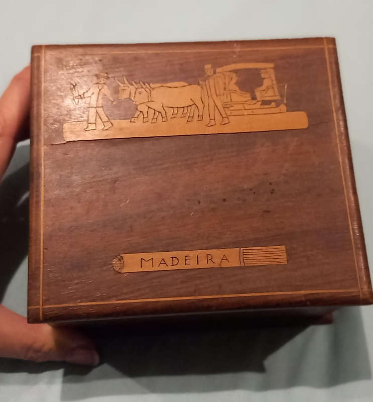 Madeira Mahogany Madeira Wooden Cigarette Box Vintage 1960