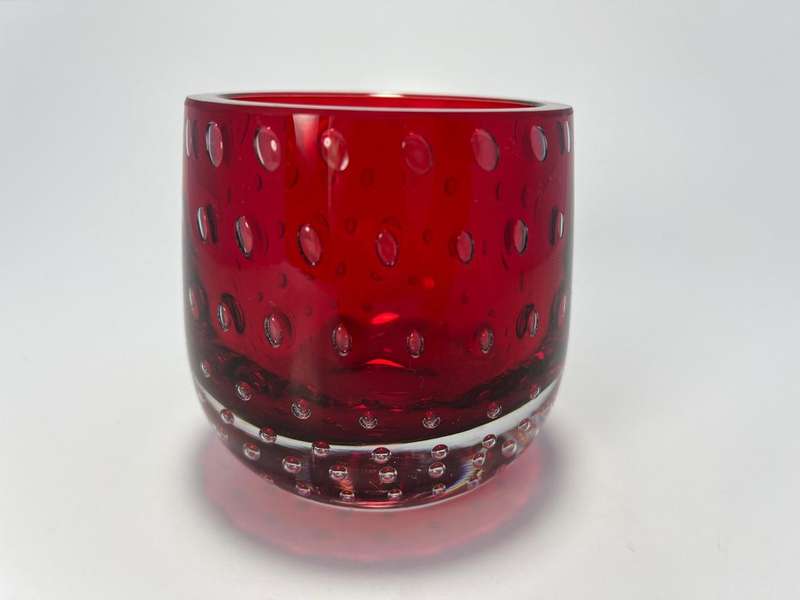 2 x Red Glass Tumblers  Controlled Bubble Design