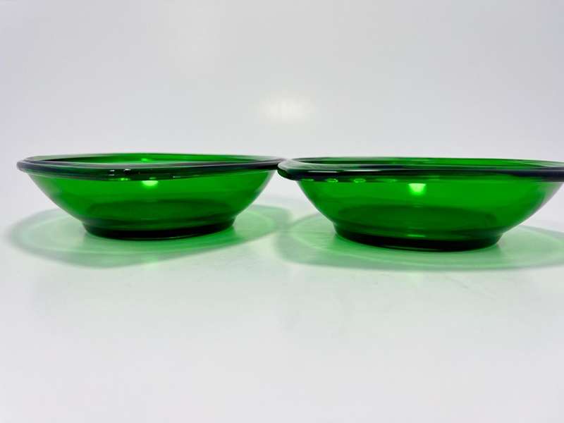 2 x Vintage Anchor Hocking Emerald Green Candy Dishes