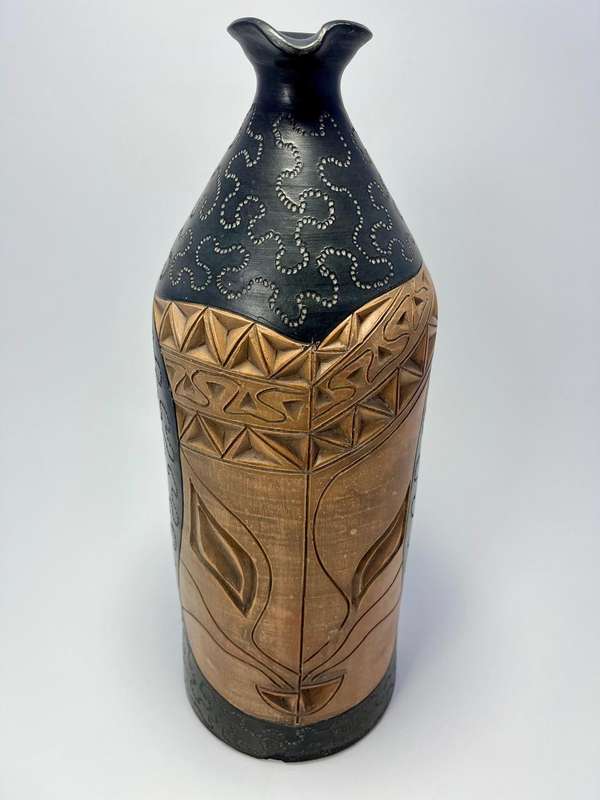 Ethnic Vintage-Style Ceramic Vase  Indonesia Hand-Carved | Two-Tone Design