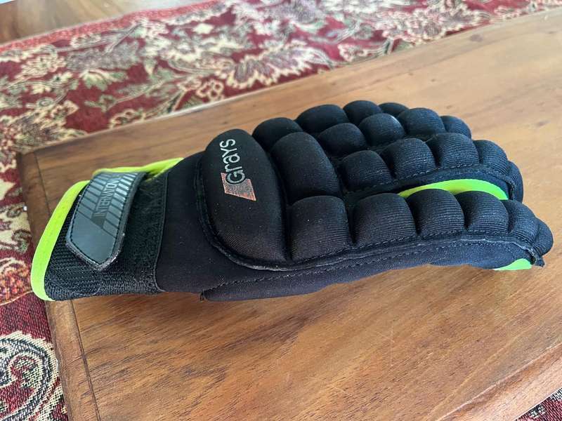 Grays International Pro Glove  Left Hand (Adult/Teen Size)