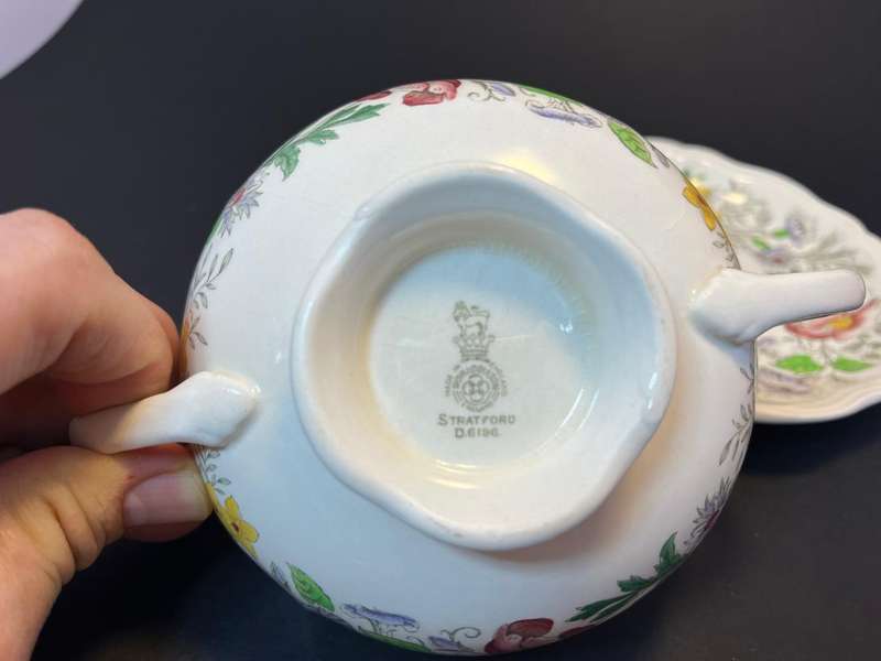 BEAUTIFUL ROYAL DOULTON STRATFORD D6196  FOOTED CREAM SOUP BOWL & SAUCER SET