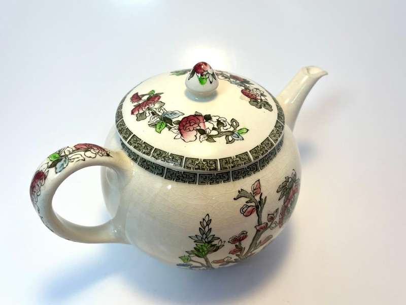 Vintage Johnson Brothers Indian Tree Teapot  Hand-Painted Ceramic  Made in England (1970s)