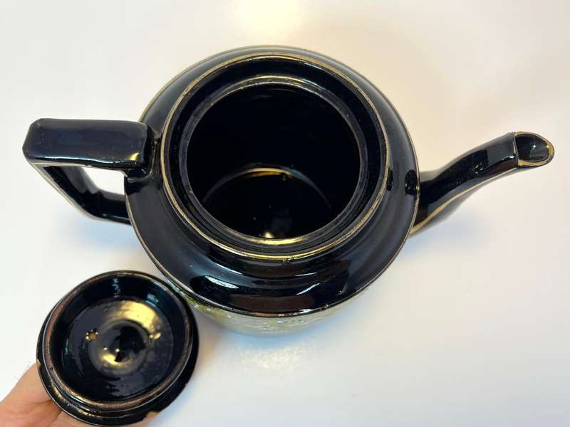 Vintage Teapot (Jackfield-Style)  Glossy Black with Painted Gold & White Floral Design