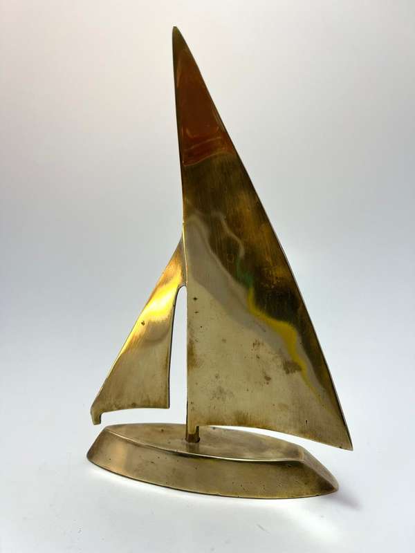 Vintage Brass Sailboat Figurine | Made in USA | 19 x 13 x 3cm