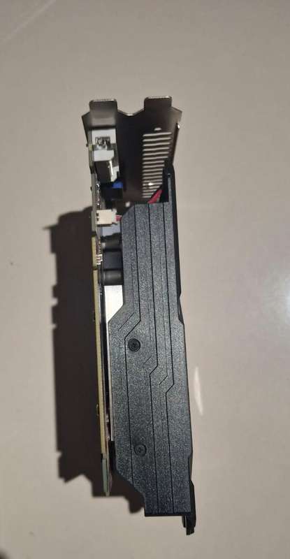 Arktek Nvidia GT750Ti 4GB GDDR5 128-bit HDMI / DVI / VGA Graphics Card
