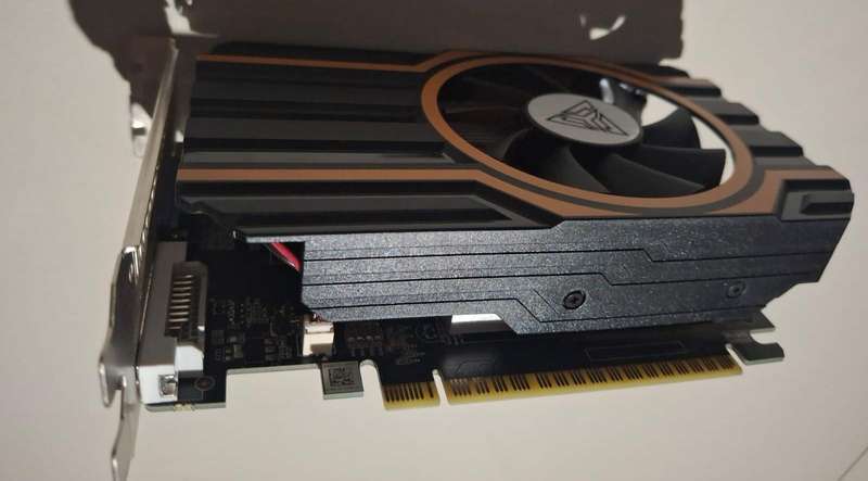 Arktek Nvidia GT750Ti 4GB GDDR5 128-bit HDMI / DVI / VGA Graphics Card