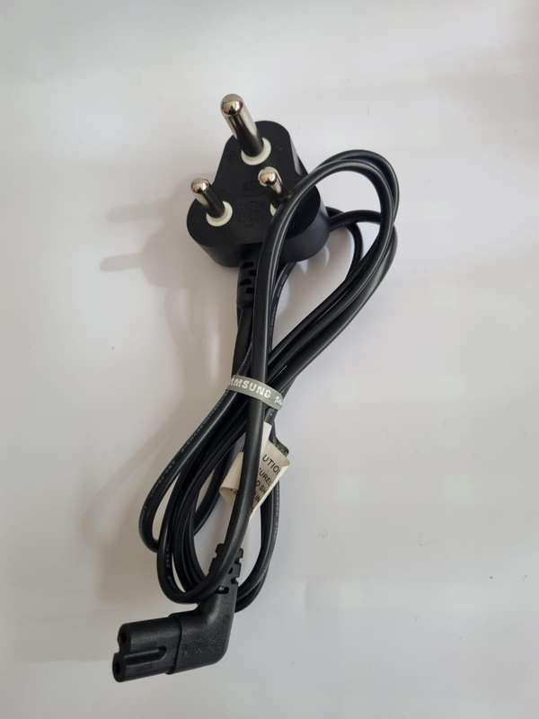 Figure 8 Power Cord L-Shape 1.5m