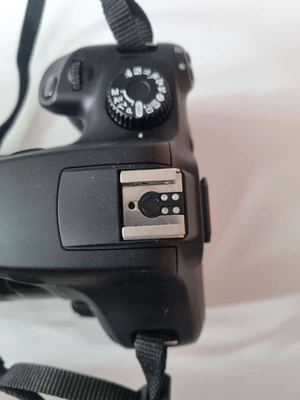 Canon 4000D 18MP DSLR Camera