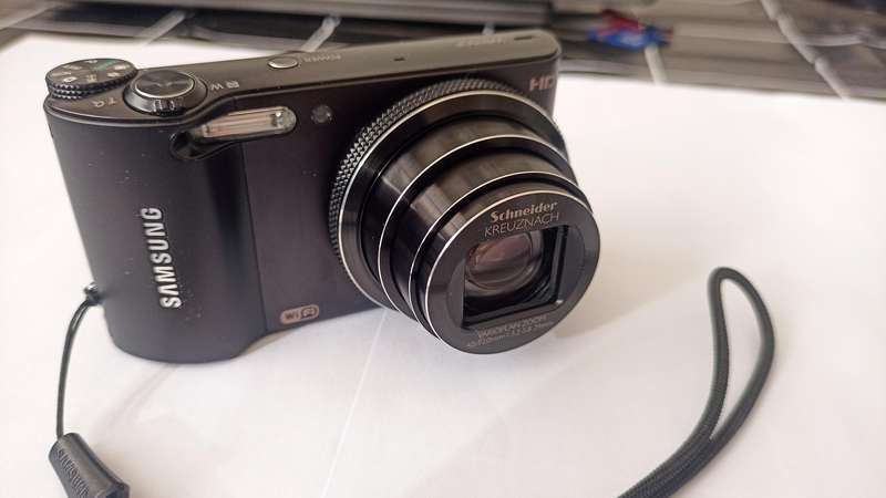 Samsung WB150F 14.2 MP & HD Digital Camera