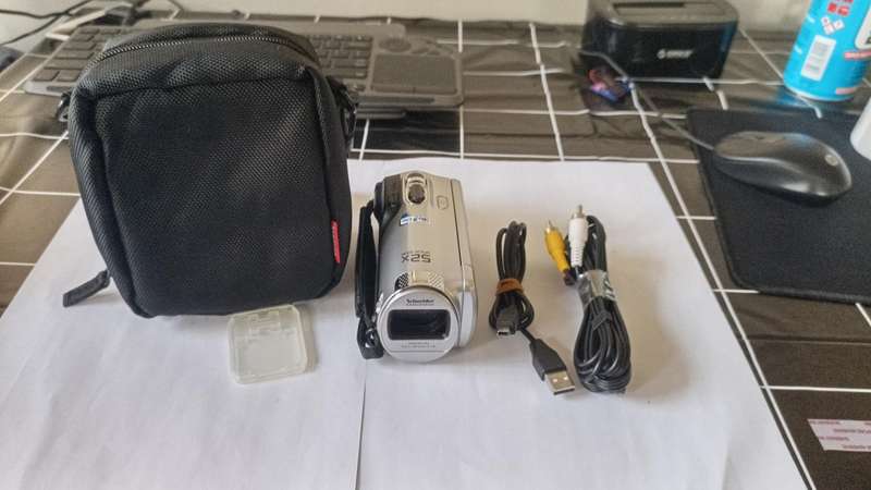 Samsung HMX-F800 Digital Camcorder