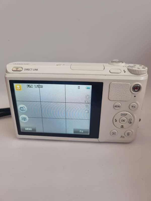 Samsung WB800F 16.3MP CMOS Smart WiFi Digital Camera with 21x Optical Zoom & 3.0" Touch Screen