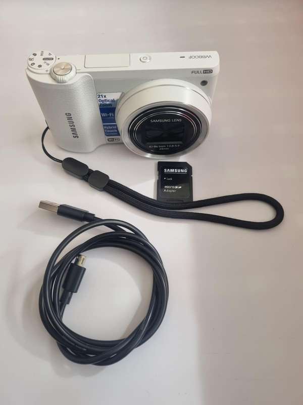 Samsung WB800F 16.3MP CMOS Smart WiFi Digital Camera with 21x Optical Zoom & 3.0" Touch Screen