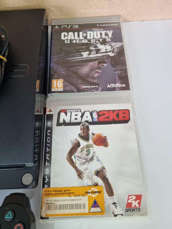 PlayStation 3 Slim (2x Controllers & 2x Games)