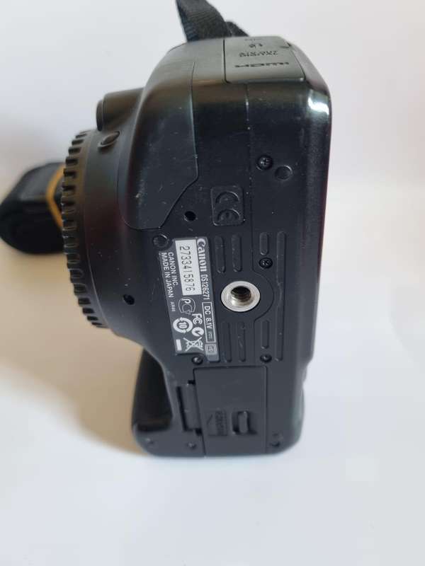 Canon 550D 18MP DSLR Camera (Body Only)