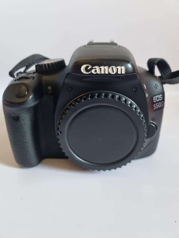 Canon 550D 18MP DSLR Camera (Body Only)