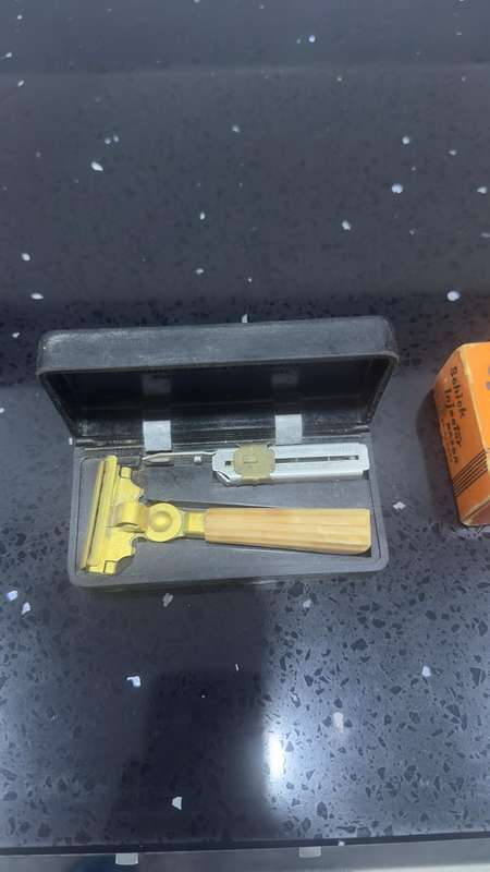 Schick Injector Razor
