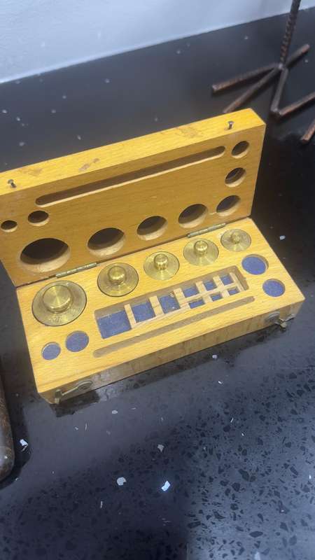 Old Vintage Scale + Weights