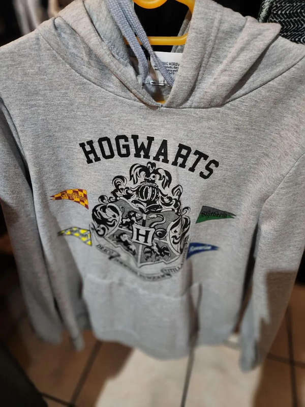 Hogwarts Harry Potter grey hoodie size L