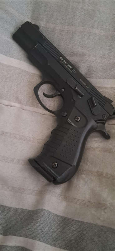 Blank gun blow75 9mm cal