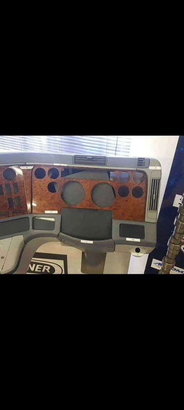 Freightliner Argosy Dashboard Parts