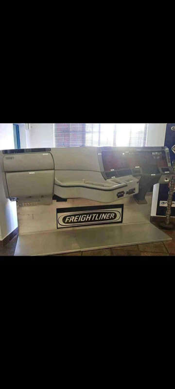 Freightliner Argosy Dashboard Parts