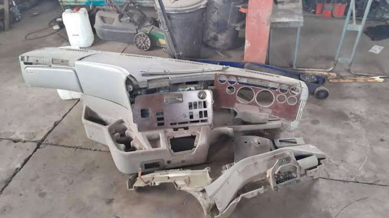 Freightliner Argosy Dashboard Parts