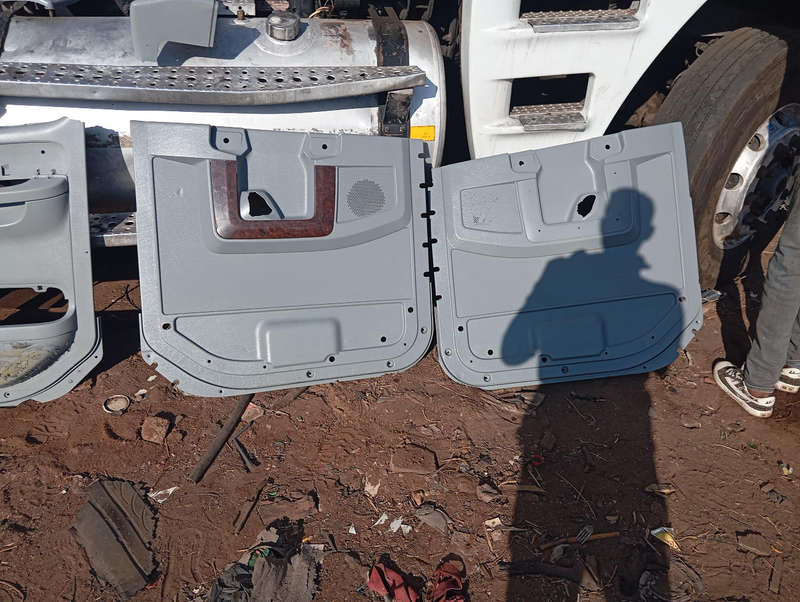 Freightliner Argosy Dashboard Parts