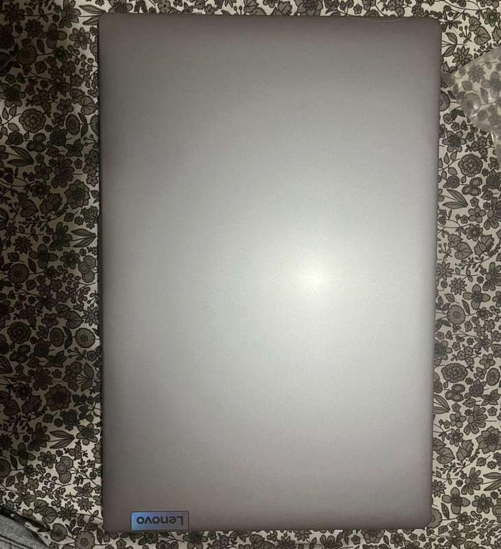 Lenovo Ideapad Slim 3