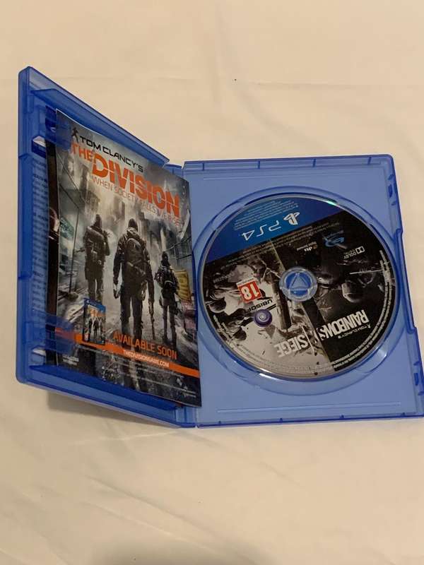 PS4 Game Bundle - Red Dead Redemption 2, Mortal Kombat 11, Rainbow Six Siege, Spider-Man, Overwatch